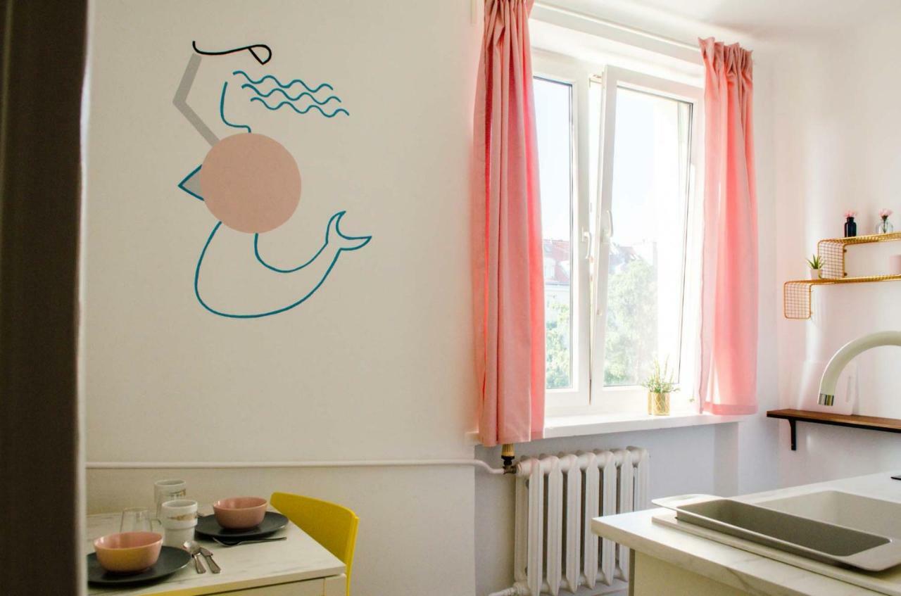 New Life Apartment Next To Metro Station Варшава Екстериор снимка