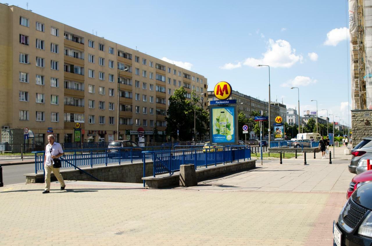 New Life Apartment Next To Metro Station Варшава Екстериор снимка